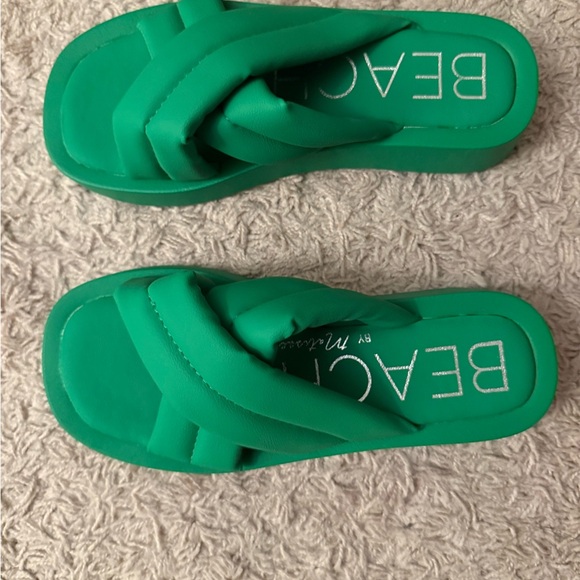 Beach by Matisse sandals - Picture 3 of 5